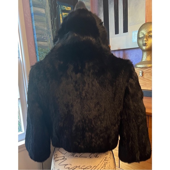 Elegant vintage 3/4 sleeve Black Fur Jacket - Picture 4 of 15